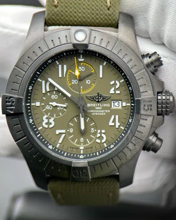 Breitling Avenger (V13317101L1X1)