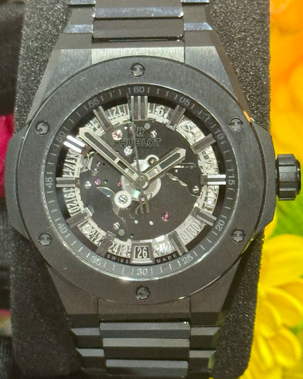 2023 Hublot Big Bang Integrated Time Only All Black L.E. 40MM Skeleton Dial Ceramic Bracelet (456.CX.0140.CX)