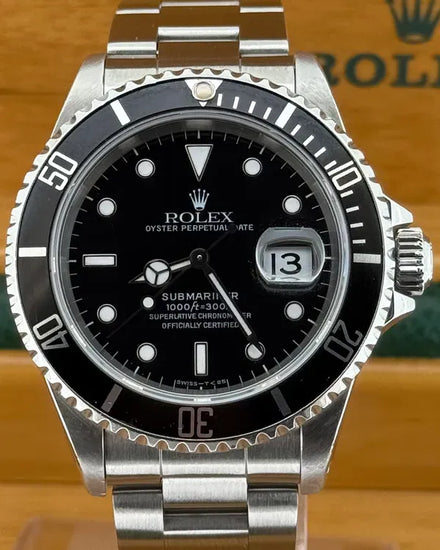 1996 (T Serial) Rolex Submariner Date 40MM Black Dial Oyster Bracelet (16610)