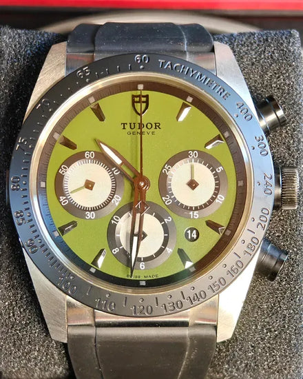 2020 Tudor Fastrider Chronograph 42MM Green Dial Rubber Strap (42010N)