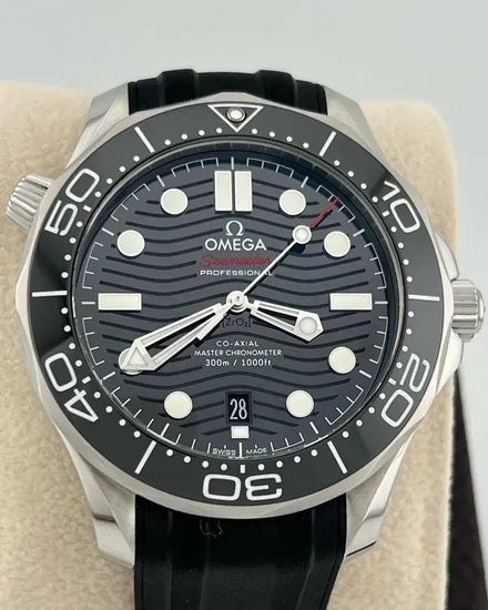 Omega Seamaster Diver 300M 42MM Black Dial Rubber Strap (210.32.42.20.01.001)