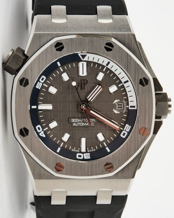 2022 Audemars Piguet Royal Oak Offshore Diver 42MM Grey Dial Rubber Strap (TU3501A)