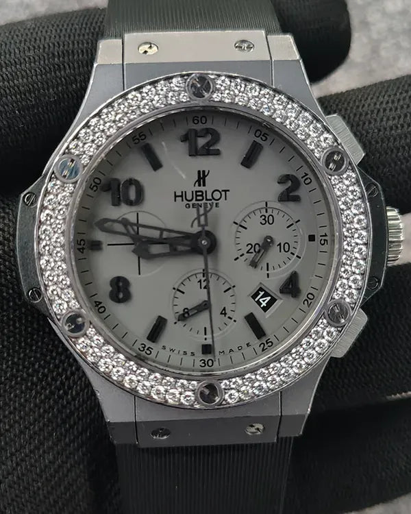 Hublot Big Bang Chronograph 44MM Grey Dial Rubber Strap (301.AI.460.RX114)