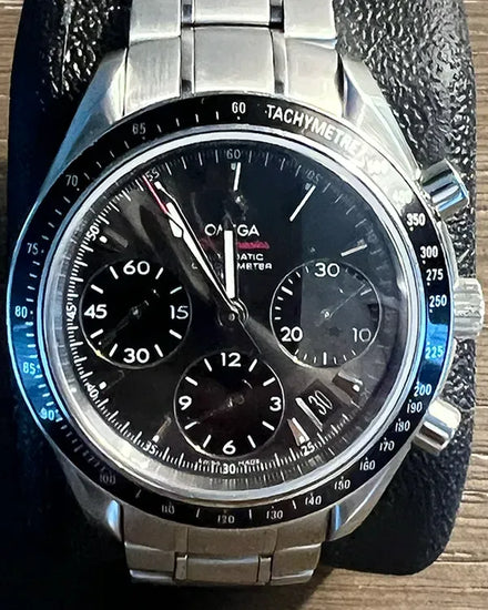 Omega Speedmaster Date 40MM Grey Dial Steel Bracelet (323.30.40.40.06.001)