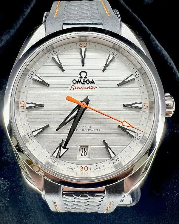 2025 Omega Seamaster Aqua Terra 150M 41MM Silver Dial Rubber Strap (220.12.41.21.02.002)