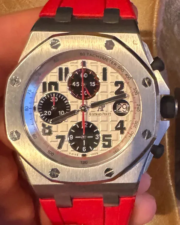 Audemars Piguet Royal Oak Offshore 42MM White Dial Rubber Strap (26170ST.OO.D101CR.02)