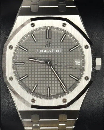 Audemars Piguet Royal Oak 41MM Rhodium Dial Steel Bracelet (15500ST.OO.1220ST.02)