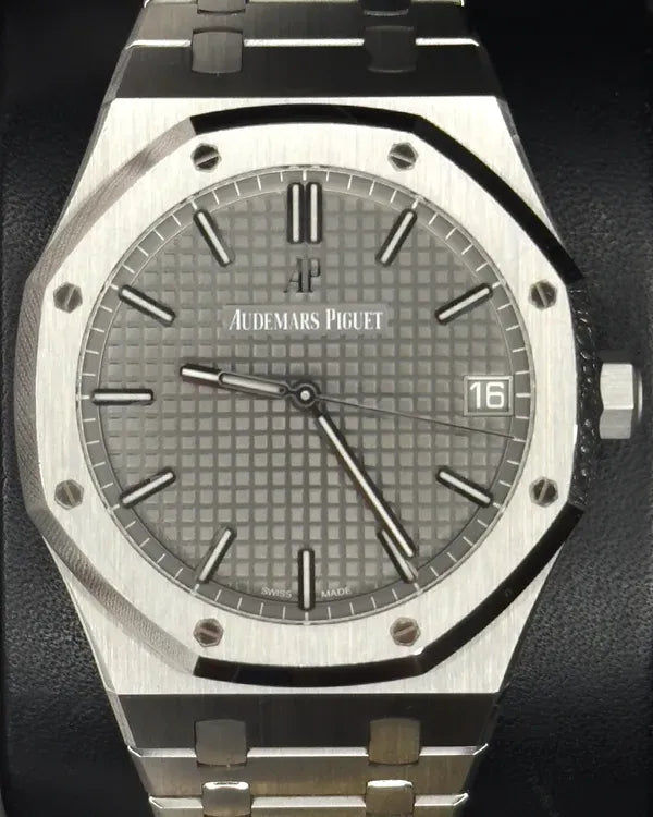 Audemars Piguet Royal Oak 41MM Rhodium Dial Steel Bracelet (15500ST.OO.1220ST.02)