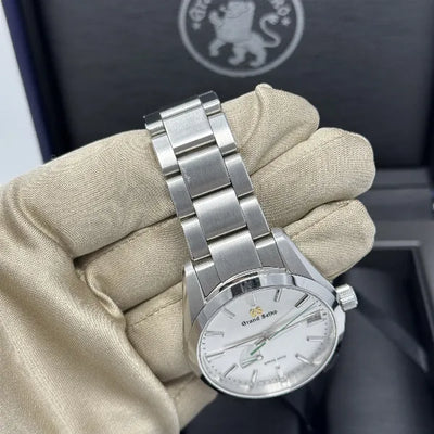 2022 Grand Seiko Heritage "Soko Light" 39MM Silver Dial Steel Bracelet (SBGA427G)