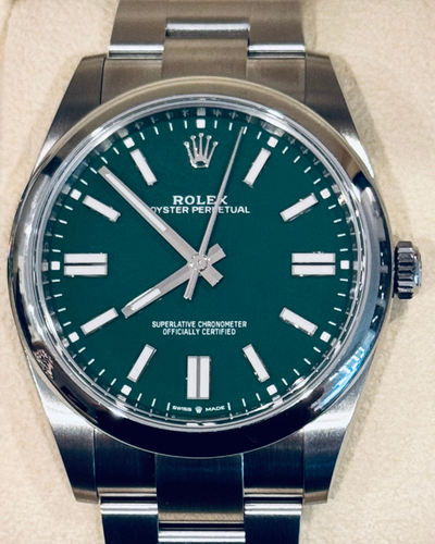 2025 Rolex Oyster Perpetual 41MM Green Dial Oyster Bracelet (124300)