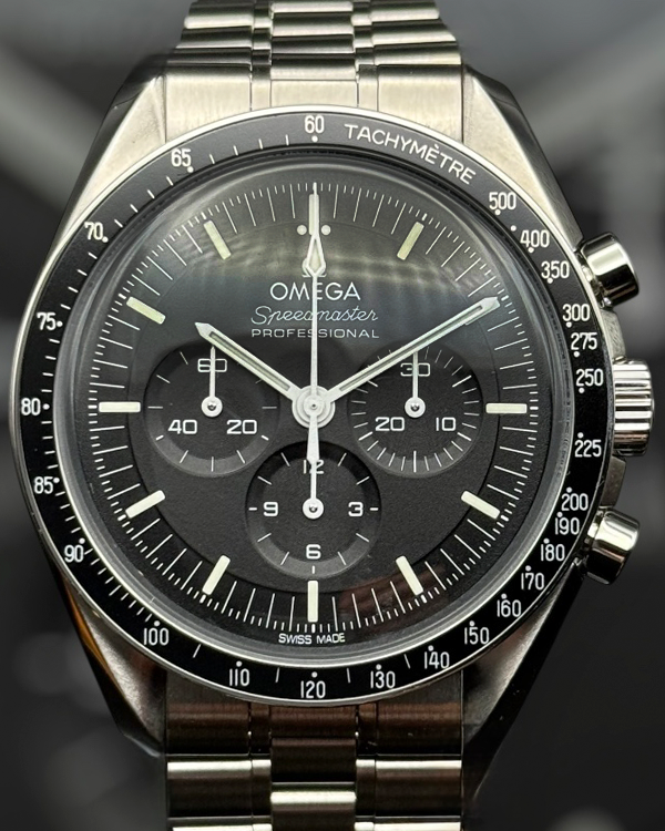 2022 Omega Speedmaster Professional Moonwatch 42MM Black Dial Steel Bracelet (310.30.42.50.01.001)