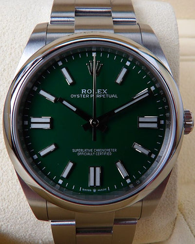 No Reserve - Rolex Oyster Perpetual 41MM Green Dial Oyster Bracelet (124300)