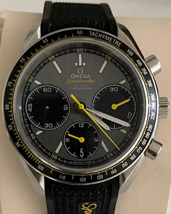 No Reserve - Omega Speedmaster Racing 40MM Grey Dial Rubber Strap (326.32.40.50.06.001)