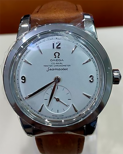 2021 Omega Seamaster 38MM Silver Dial Leather Strap (511.12.38.20.02.001)