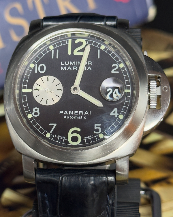 2003 Panerai Luminor Marina Automatic 44MM Black Dial Leather Strap (PAM00086)