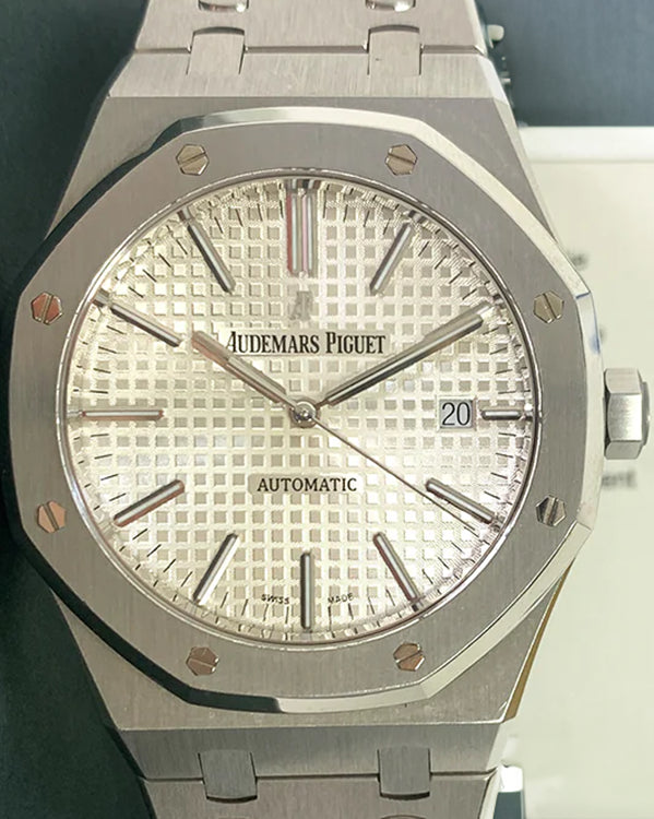 2014 Audemars Piguet Royal Oak 41MM Silver Dial Steel Bracelet  (15400ST.OO.1220ST.02)