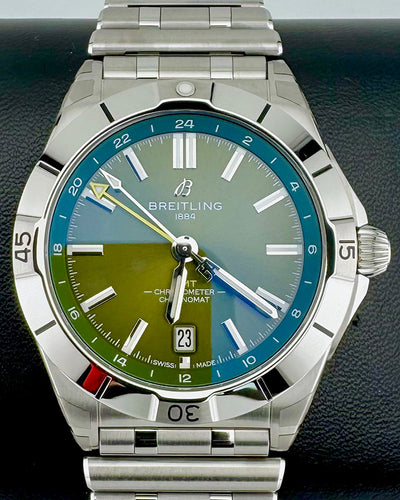 No Reserve - 2024 Breitling Chronomat GMT "Giannis Antetokounmpo" L.E. 40MM Green Dial Steel Bracelet (A32398)