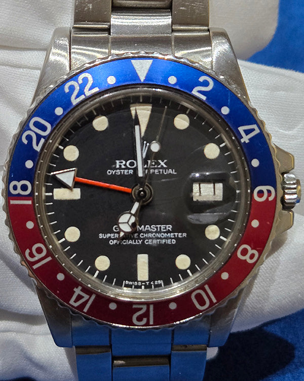 Rolex GMT-Master "Pepsi" 40MM Black Dial Oyster Bracelet (16750)