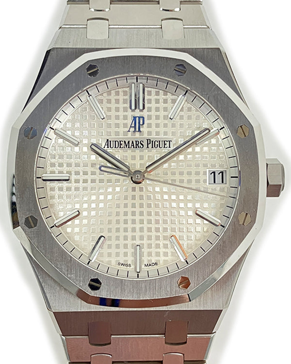 2021 Audemars Piguet Royal Oak 41MM Silver Dial Steel Bracelet (15500ST.OO.1220ST.04)