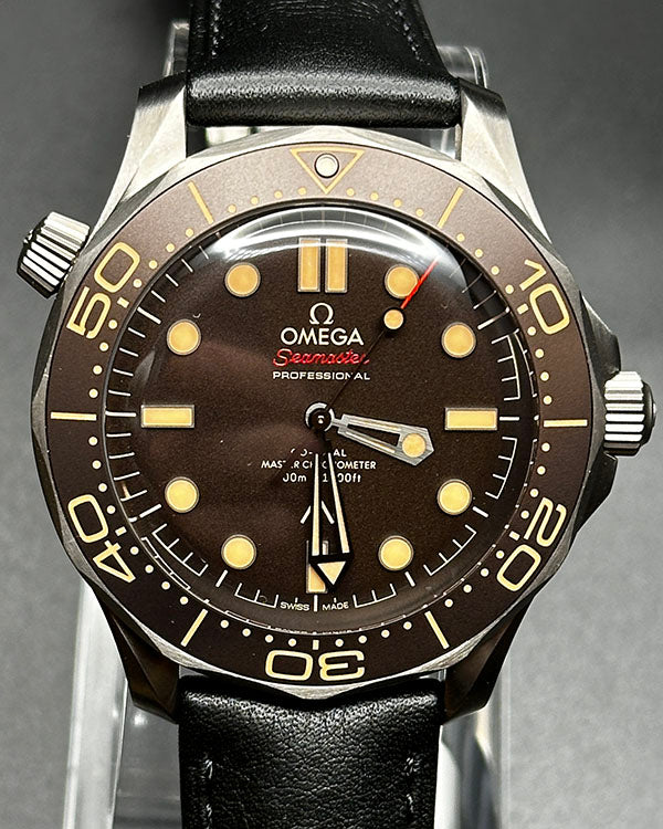 2023 Omega Seamaster Diver 300M "007 No Time to Die" 42MM Brown Dial Leather Strap (210.90.42.20.01.001)