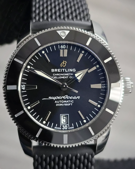 Breitling Superocean Heritage B20 42MM Black Dial Rubber Strap (AB2010121B1S1)