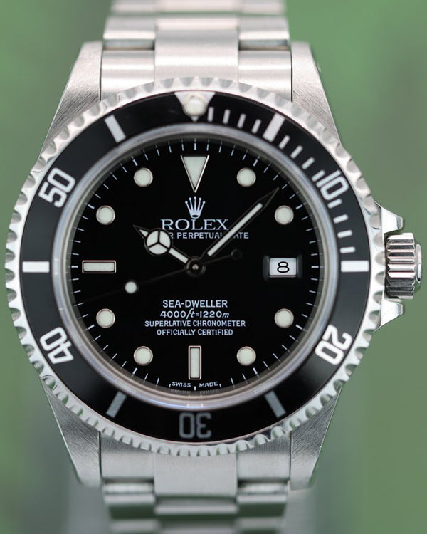 Rolex Sea-Dweller 4000 40MM Black Dial Oyster Bracelet (16600)