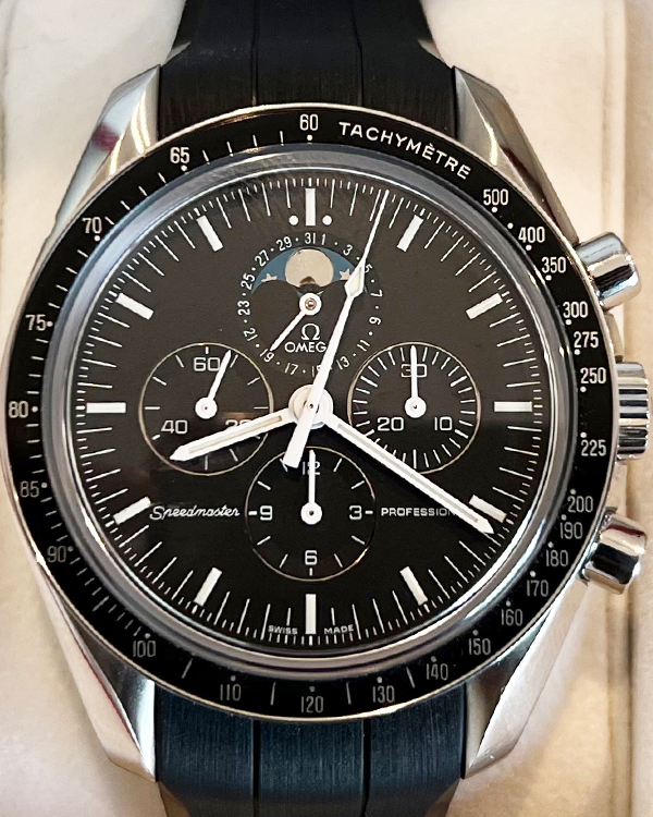 2012 Omega Speedmaster Professional Moonwatch Moonphase 42MM Black Dial Rubber Strap (3876.50.31)