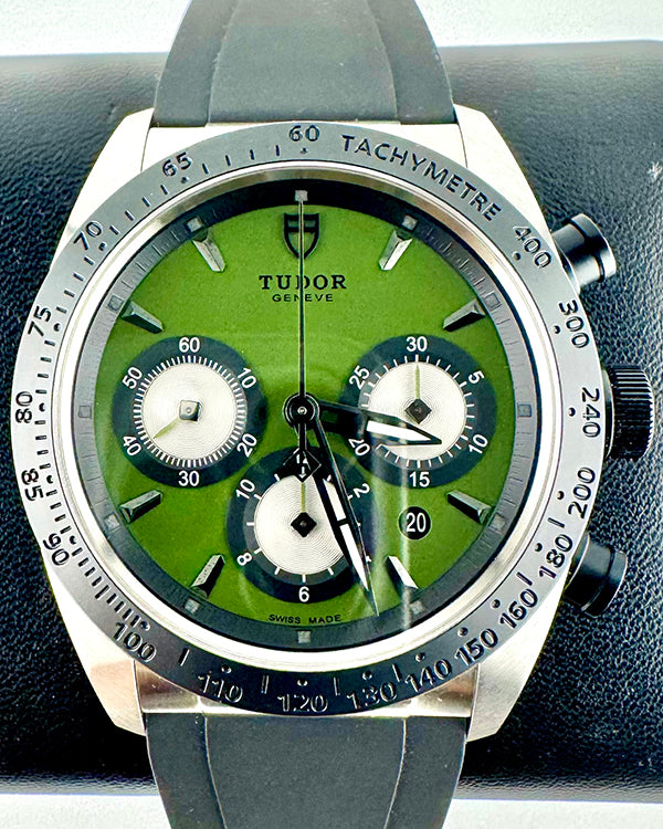 No Reserve - 2019 Tudor Fastrider Chronograph 42MM Green Dial Rubber Strap (42010N)