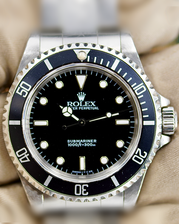 Rolex Submariner 40MM Black Dial Steel Bracelet (14060)