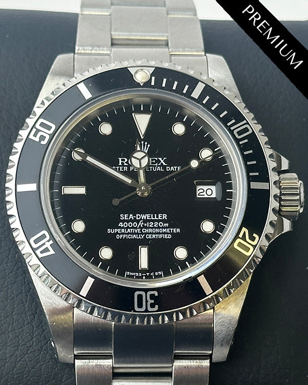 1993 Rolex Sea-Dweller 4000 Vintage 40MM Black Dial Oyster Bracelet (16600)