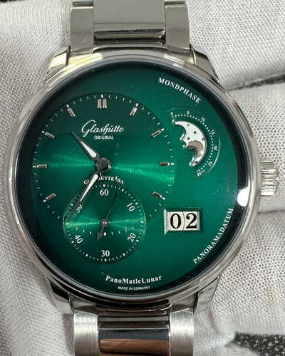 2023 Glashütte Original PanoMaticLunar 40MM Green Dial Steel Bracelet (1-90-02-13-32-70)