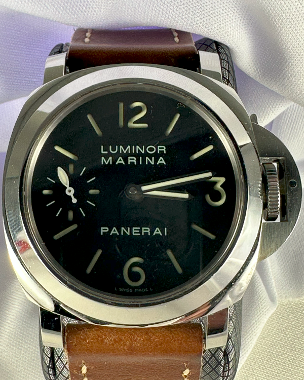 2013 Panerai Luminor Marina 44MM Black Dial Leather Strap (PAM00111)