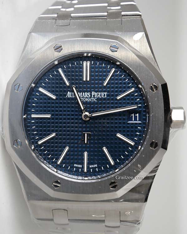 Audemars Piguet Royal Oak Jumbo Extra Thin 39MM Navy Blue Dial Steel Bracelet (16202ST.OO.1240ST.02)