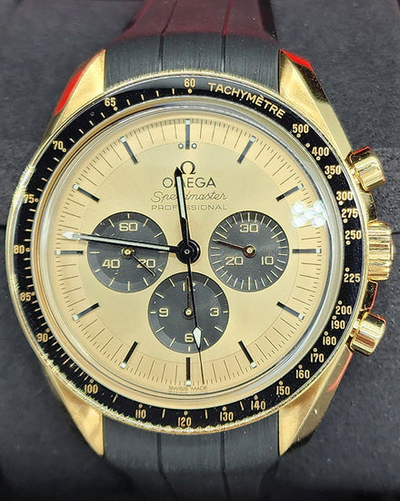 2023 Omega Speedmaster Professional Moonwatch 42MM Champagne Dial Rubber Strap (310.62.42.50.99.001)
