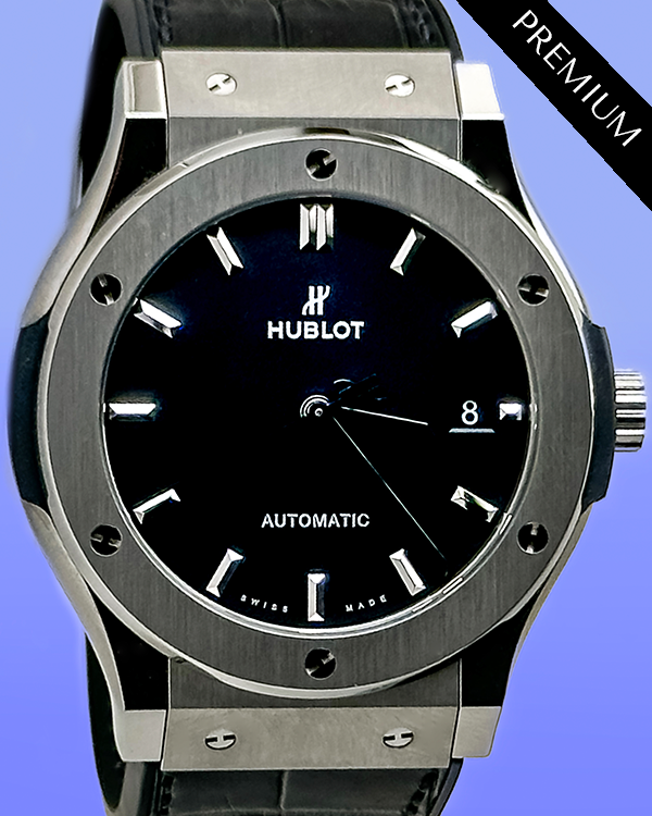 2022 Hublot Classic Fusion 45MM Black Dial Leather-Rubber Strap (511.NX.1171.LR)