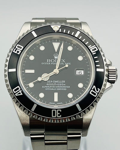 Rolex Sea-Dweller 4000 40MM Black Dial Oyster Bracelet (16600)