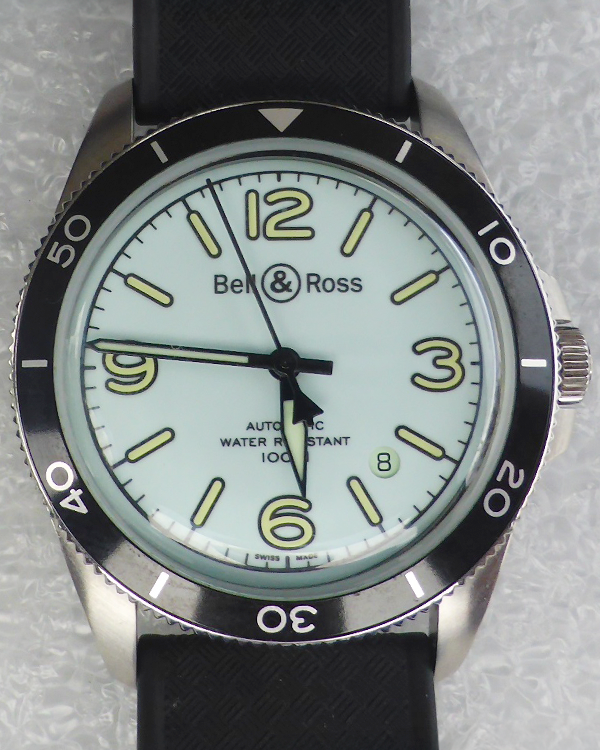 2022 Bell & Ross BR V2 Full Lum L.E. 41MM Green Dial Rubber Strap (BRV2-92-S)