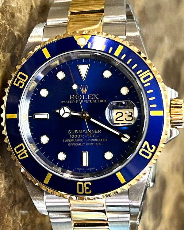 (Y Serial) 2002 Rolex Submariner  Date "Bluesy" 40MM Blue Dial Two-Tone Oyster Bracelet (16613)