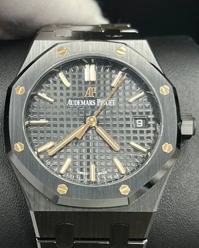 Audemars Piguet Royal Oak 34MM Black Dial Ceramic Bracelet (77350CE.OO.1266CE.01)