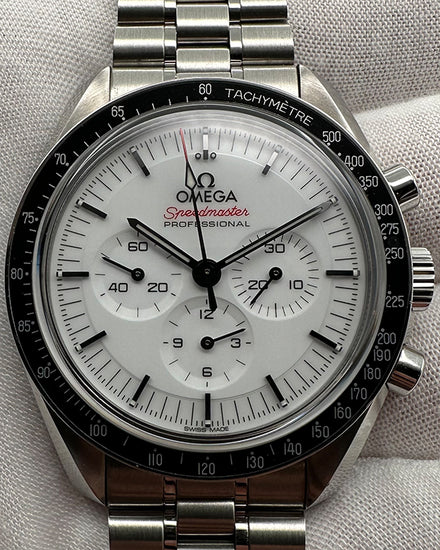 2024 Omega Speedmaster Professional Moonwatch 42MM White Dial Steel Bracelet (310.30.42.50.04.001)