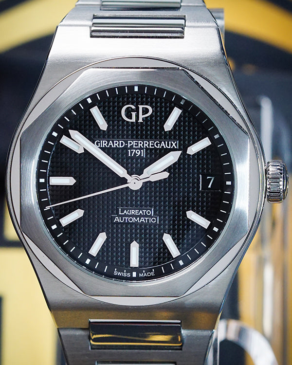 2019 Girard Perregaux Laureato 42MM Black Dial Steel Bracelet (81010-11-634-11A)