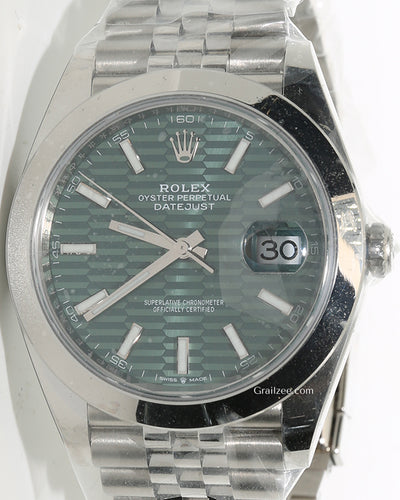 Rolex Datejust 41MM Green "Fluted" Motif Dial Jubilee Bracelet (126300)