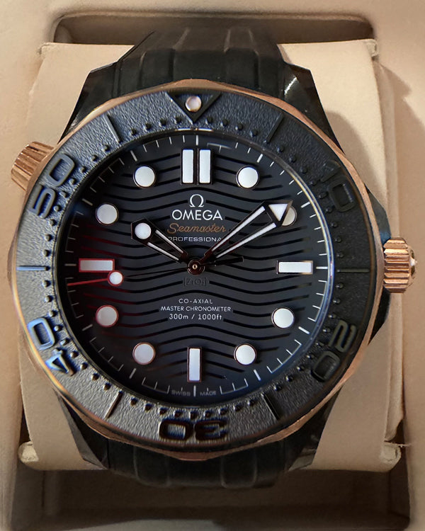 No Reserve - 2022 Omega Seamaster Diver 300M 43.5MM Black Dial Rubber Strap (210.62.44.20.01.001)