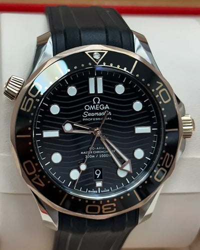 2024 Omega Seamaster Diver 300M 42MM Black Dial Rubber Strap (210.22.42.20.01.002)