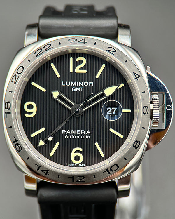 2010 Panerai Luminor GMT 44MM Tuxedo Black Dial Rubber Strap (PAM00029)