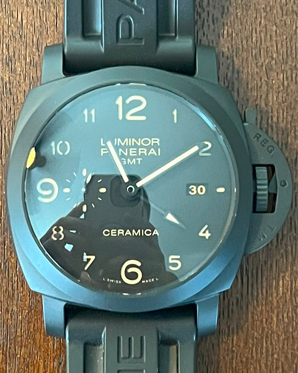 Panerai Luminor 44MM Black Dial Rubber Strap (PAM00441)