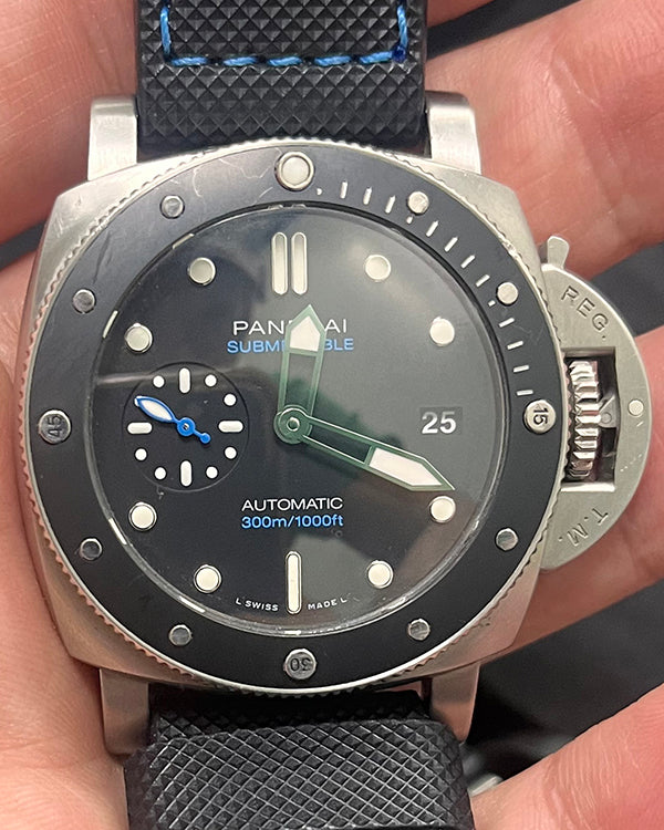 2021 Panerai Luminor Submersible 42MM Black Dial Textile Strap (PAM00683)