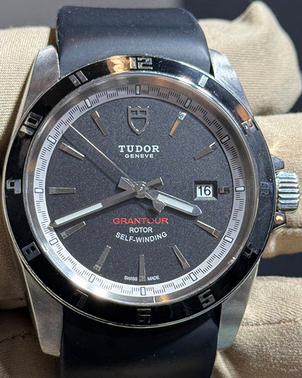 2013 Tudor Grantour Date 42MM Black Dial Rubber Strap (20500N)