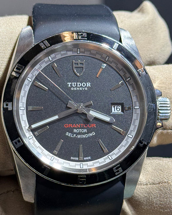 2013 Tudor Grantour Date 42MM Black Dial Rubber Strap (20500N)