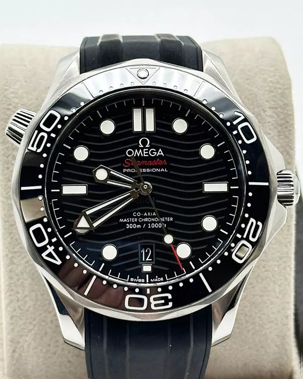 2021 Omega Seamaster Diver 300M 42MM Black Dial Rubber Strap (210.32.42.20.01.001)